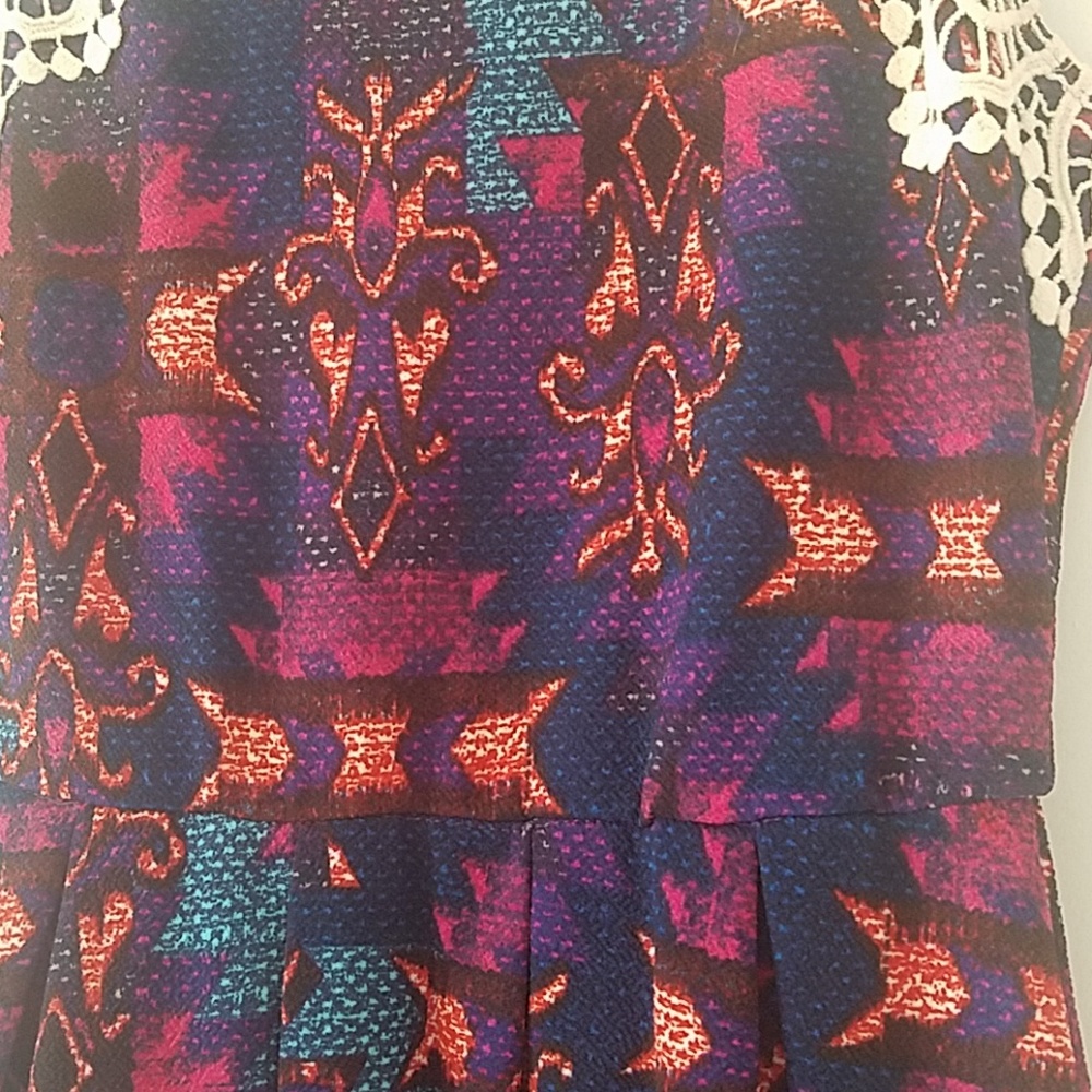 Dress - Picture 2 of 2